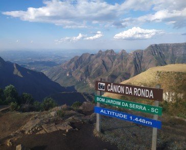 Trilha do Cânion da Ronda e Parque Eólico