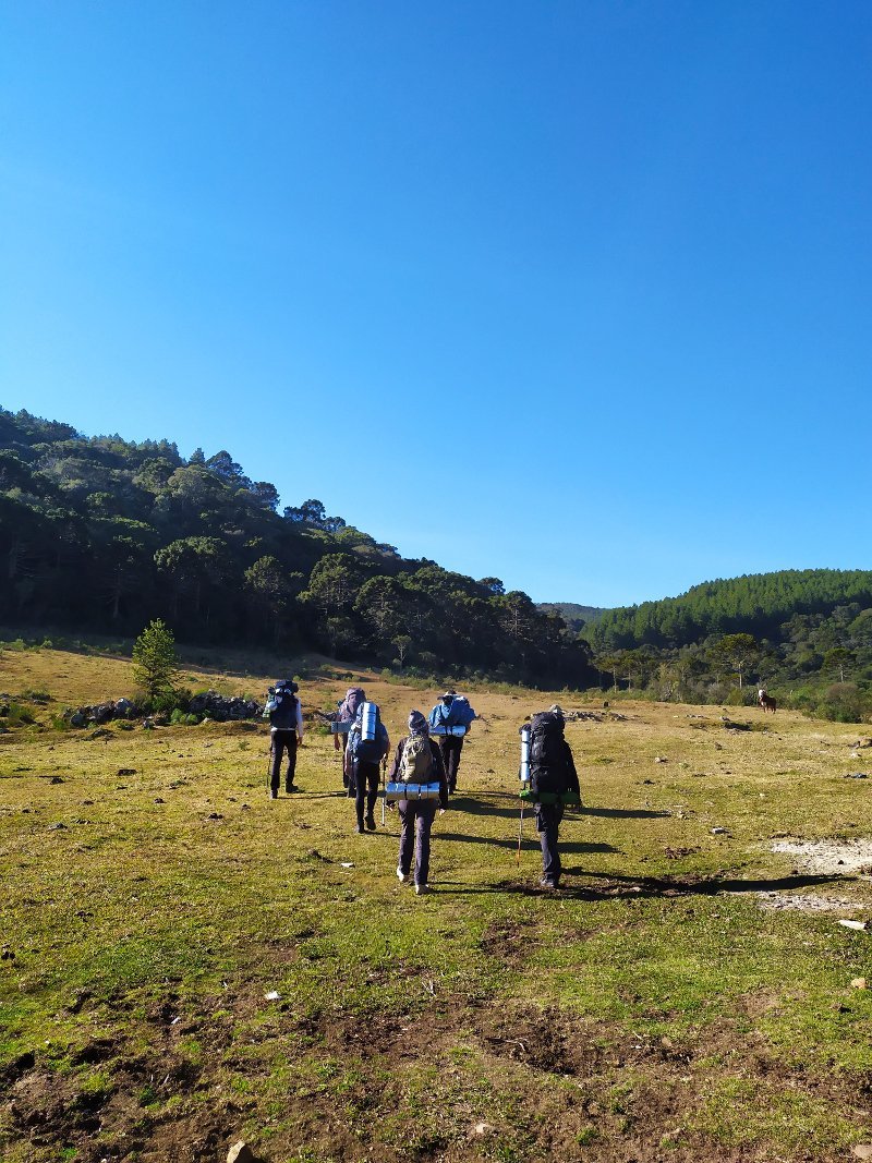 Início da Caminhada na Travessia Laranjeiras x Funil