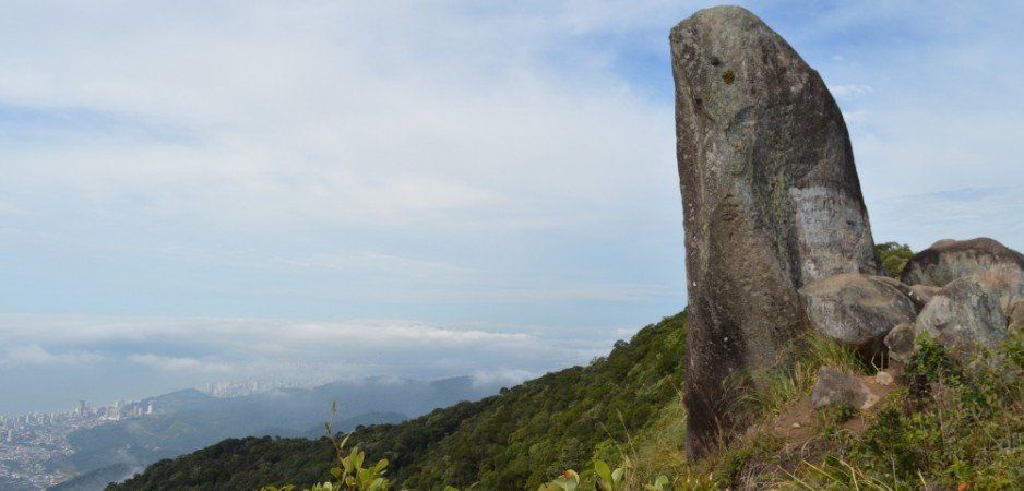 Trilha do Pico da Pedra